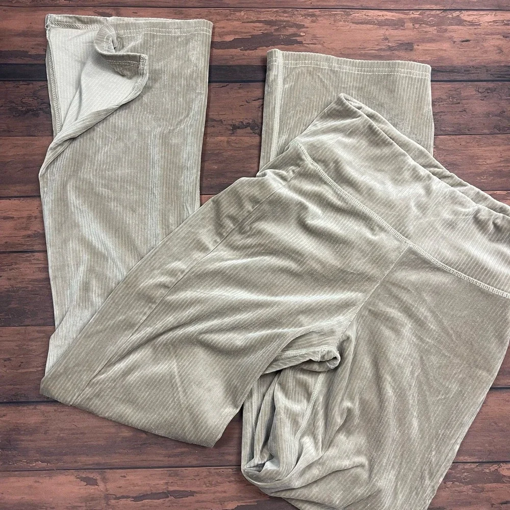 SOLD - Picture 4 of 7